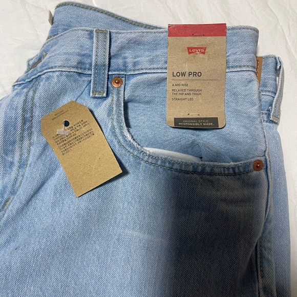 Levi’s Lo Pro Straight Leg Jeans - Picture 6 of 7